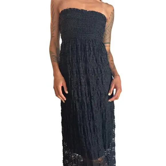 Black Lace Maxi Dress - Picture 1 of 3